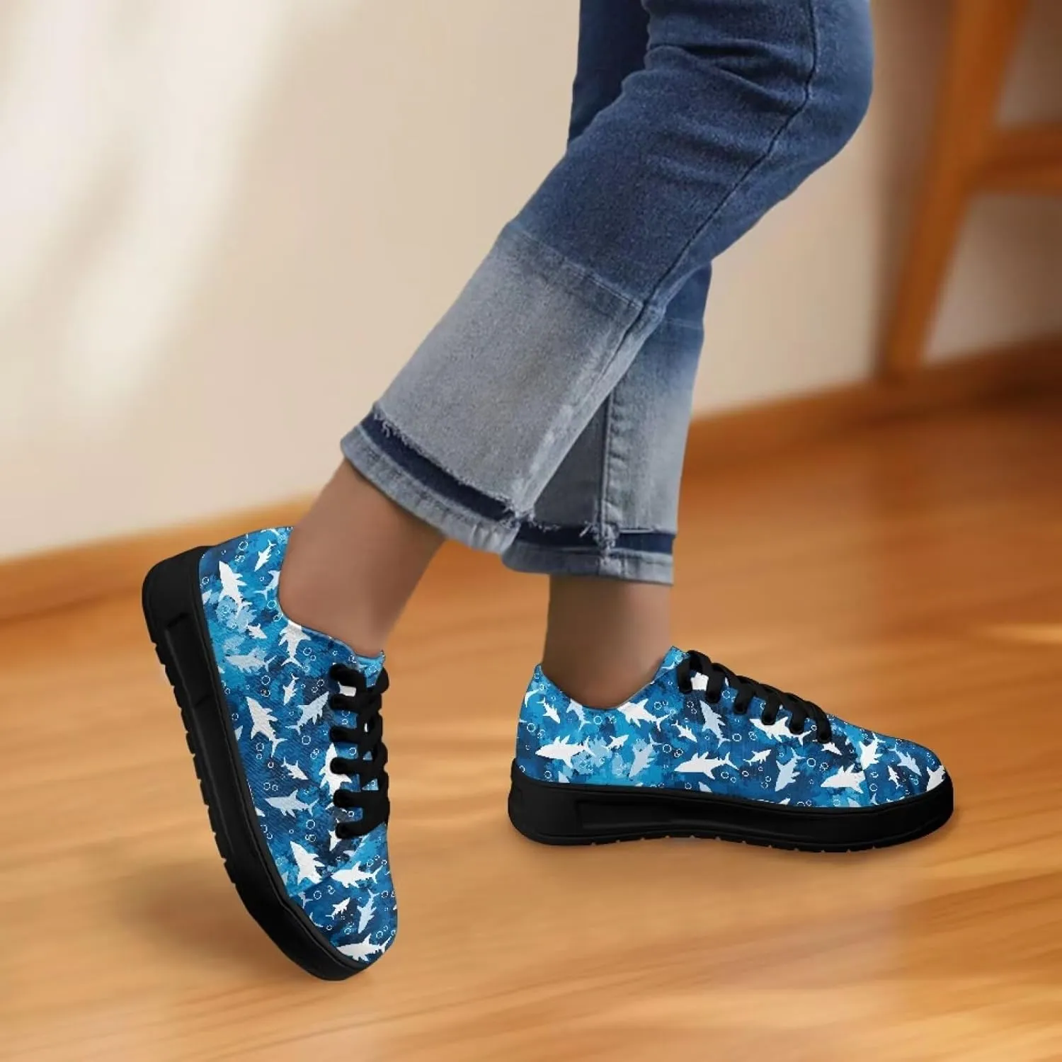 Canvas Shoes for Women Classic Fashion Sneakers Lace Up Low Top Casual Lightweight Breathable Sneakers Wide Toe Shoes