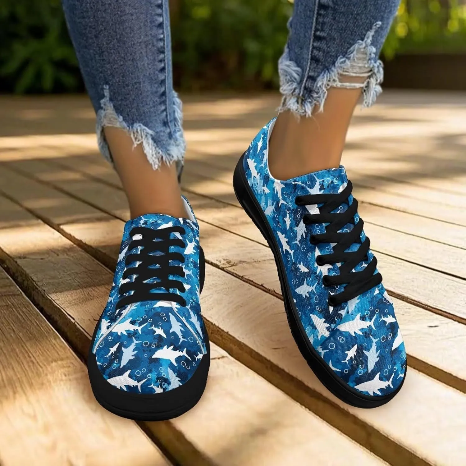 Canvas Shoes for Women Classic Fashion Sneakers Lace Up Low Top Casual Lightweight Breathable Sneakers Wide Toe Shoes