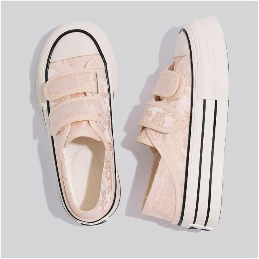 Cutecore Shoes Kawaii Canvas Sneakers Casual Tennis Gym Fitness Outdoor Hiking Comfortable Chunky Platform for Women Y2K Trendy Preppy Back to School Gift for Girls Granddaughter in Campus