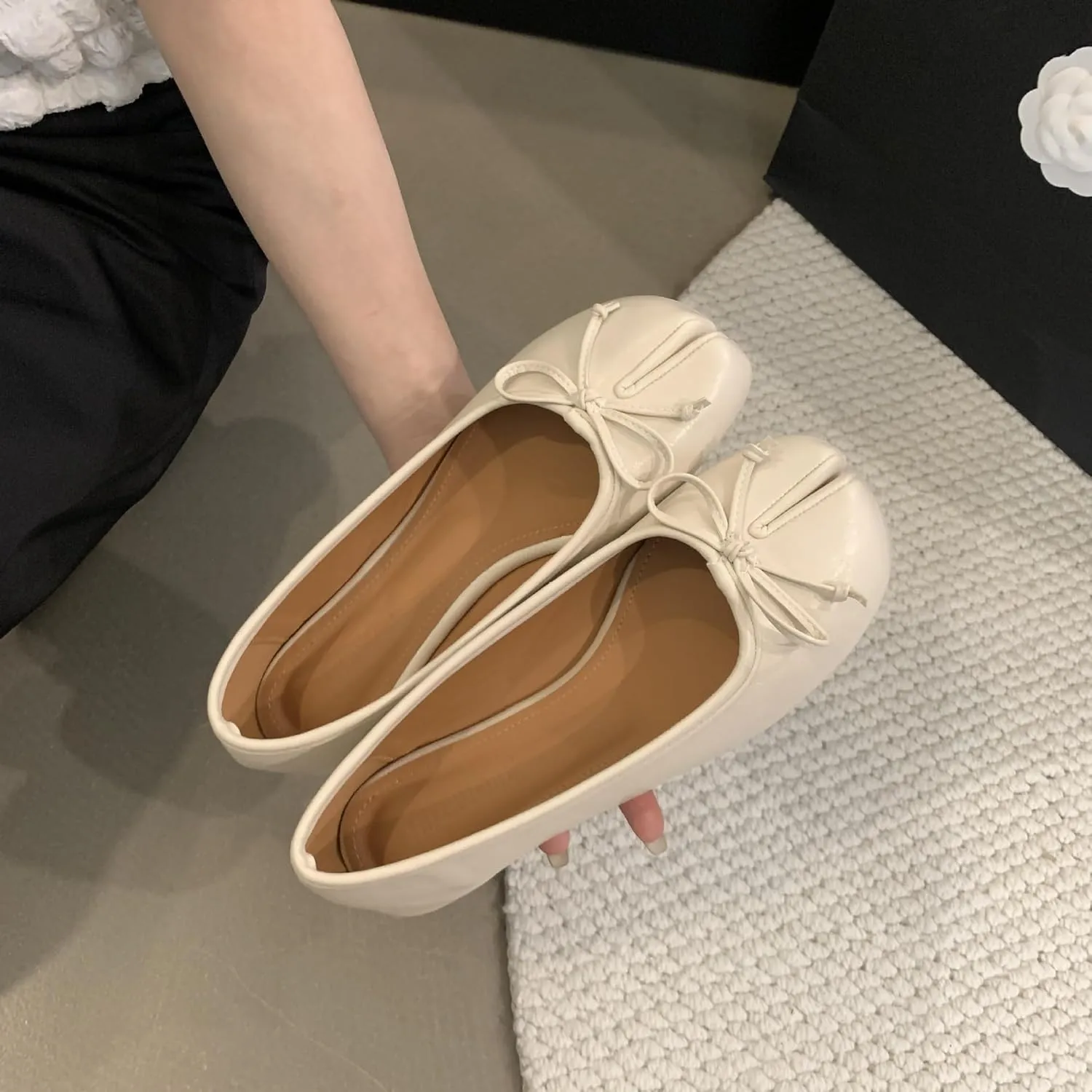 Geerta Tabi Shoes Women Slip on Bow Decorated Ballet Flat - Low Top Split Toe Orthopedic Sandals Cute Casual Comfortable Walking Lightweight Loafers Female Solid All-Match for Daily Wear Beach Travel