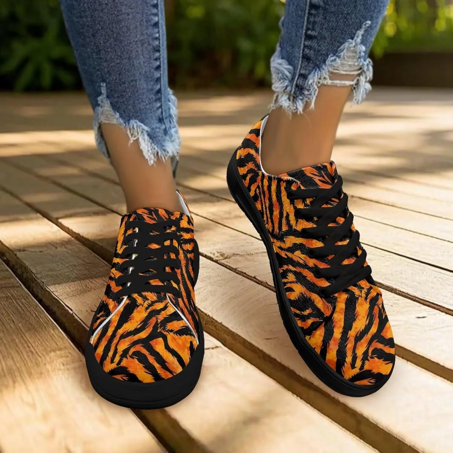 Low-Top Slip Ons Sneakers Canvas Women Black Platform Canvas Shoes Trendy Slip Ons Barefoot Shoes Fit Comfort 5.5-13.5