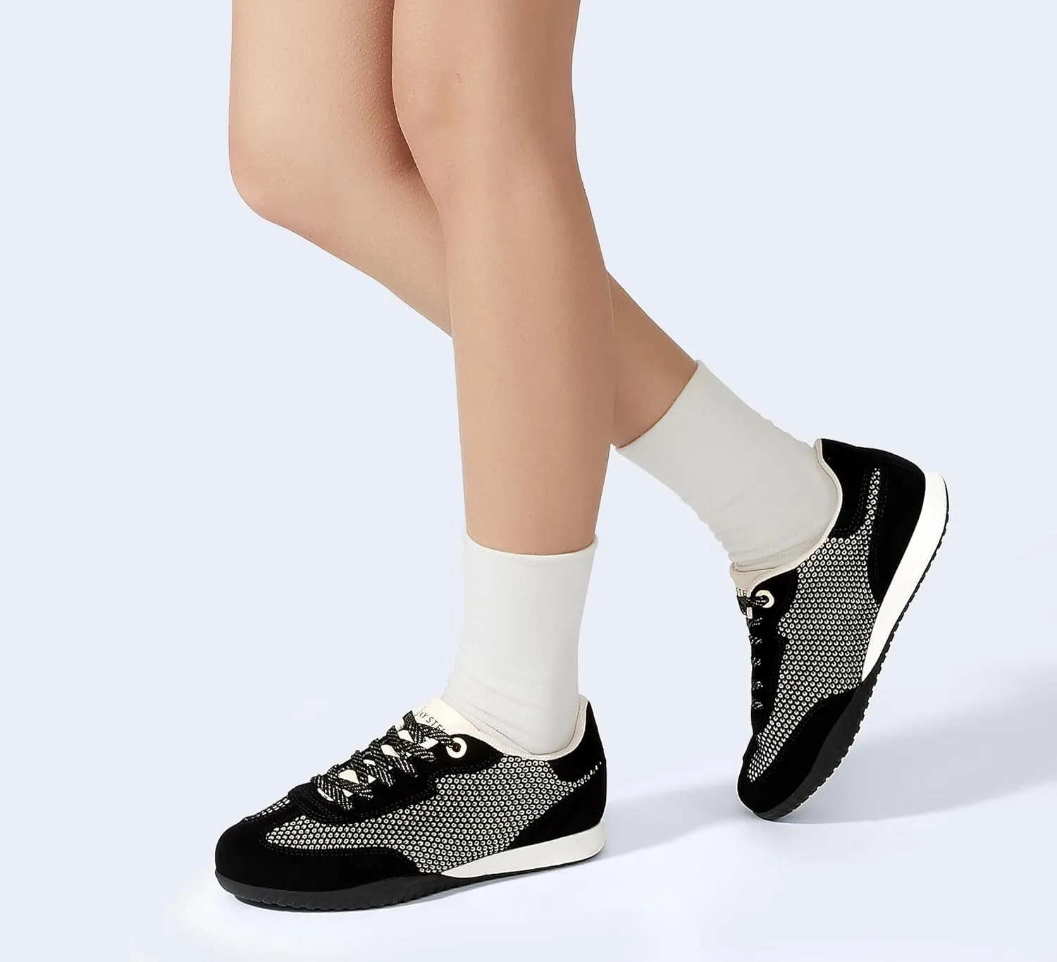 LUCKY STEP Women's Fashion Tennis Sneakers Casual Low Top Retro Lace-up Stylish Travel Lifestyle Trendy Walking Shoes