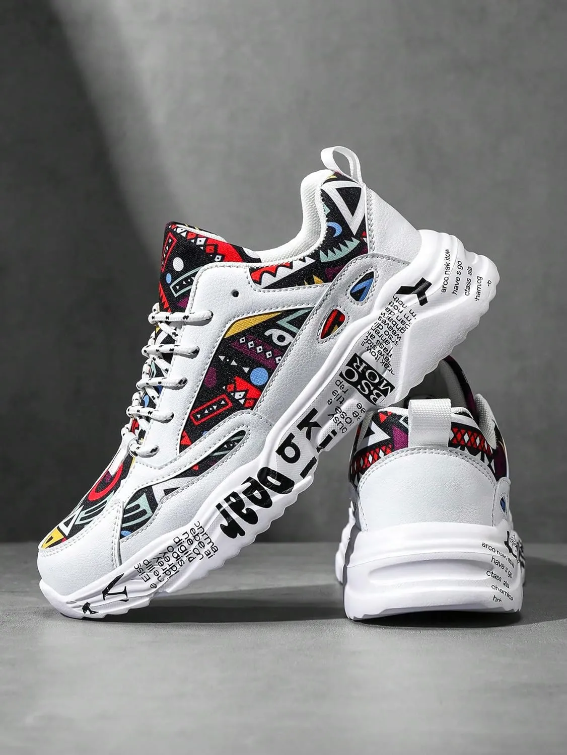 Men's White Thick-Soled Athletic Shoes With Graffiti Pattern, Lace-Up Front, Comfortable, Lightweight, Round Toe, Versatile, Breathable, Suitable For Walking, Casual, Sports And Campus Youth Style