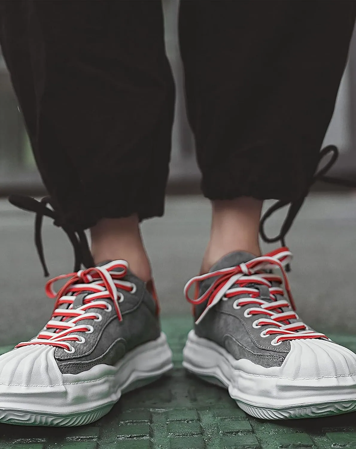 Niepce Inc Streetwear Fashion Low Top Sneakers for Men
