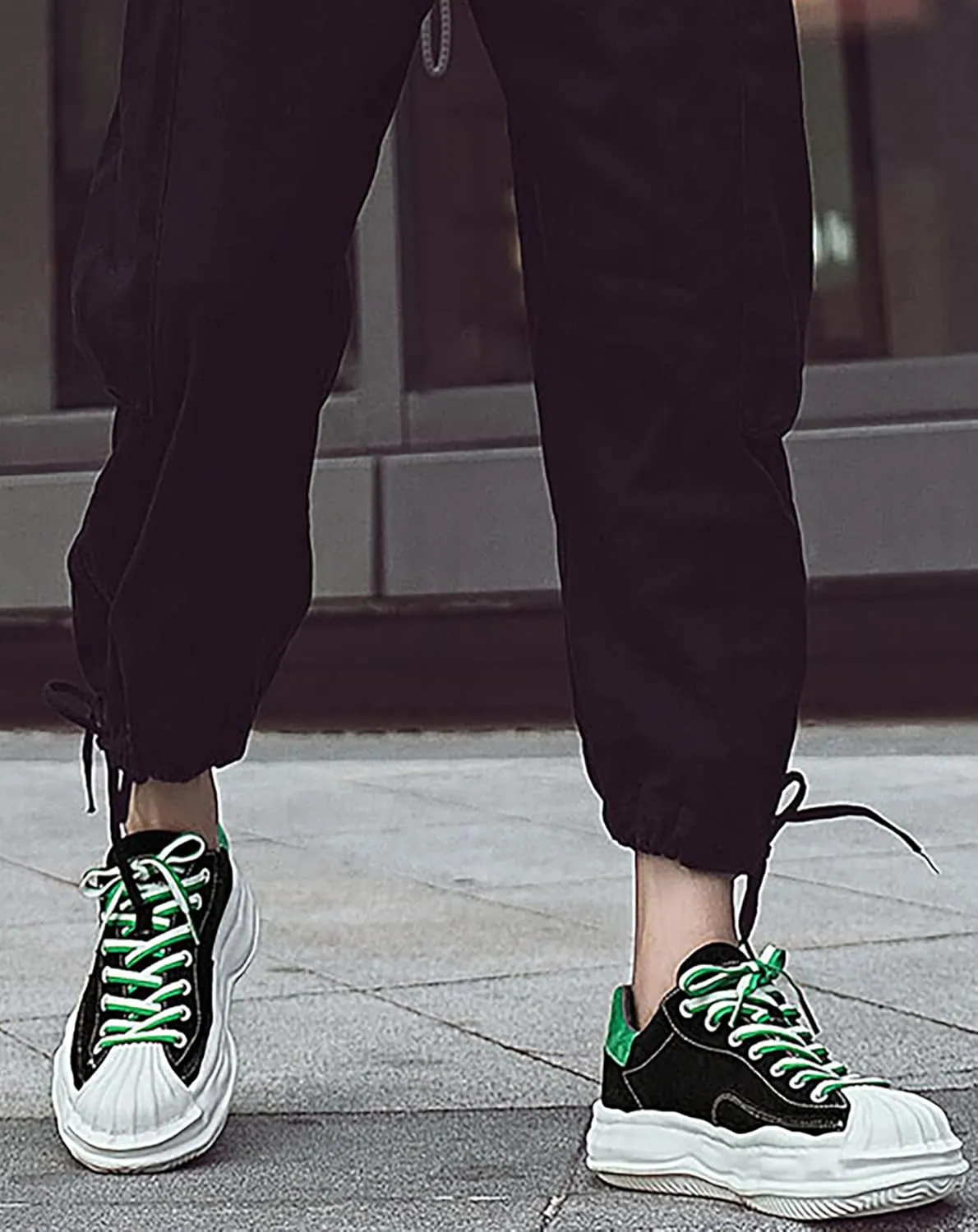 Niepce Inc Streetwear Fashion Low Top Sneakers for Men