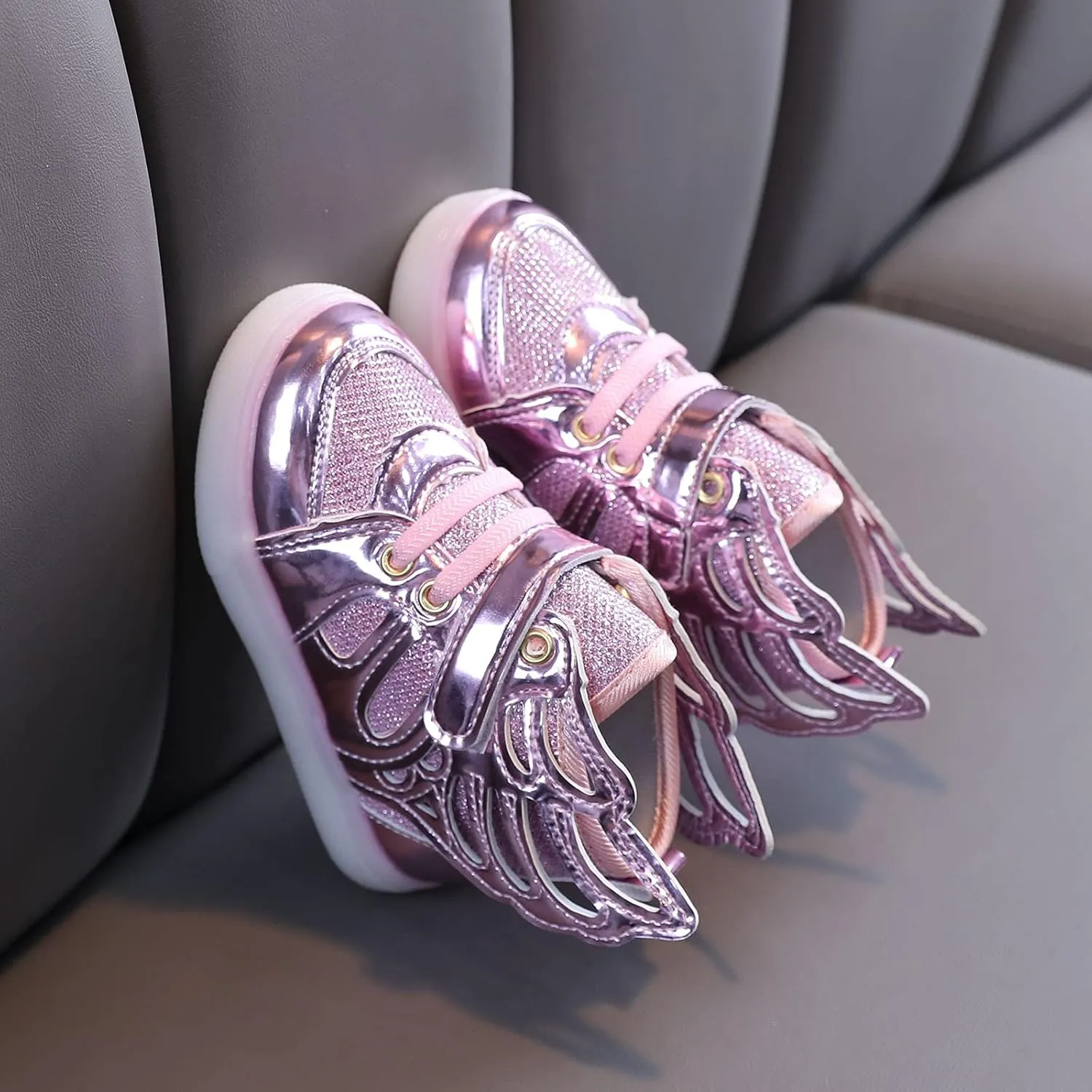 Toddler Girls Light Up Sequins Running Shoes Slip On Flashing Casual Shoes Girls High Top Sneakers Boys School Shoes
