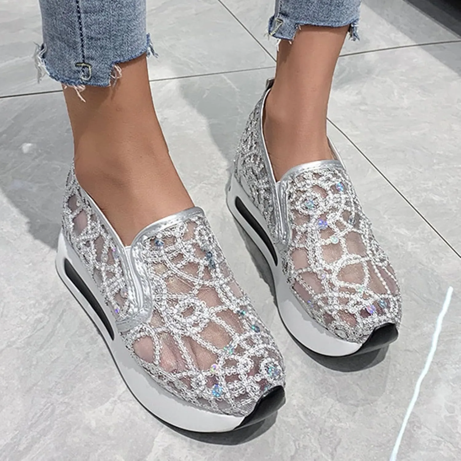 White Sneakers for Women Lace Fashion Sneakers Floral Embroidery Platform Sneakers Mesh Wedge Shoes Comfortable Casual Outdoor Walking Shoes Slip On Tennis Shoes Work Shoes