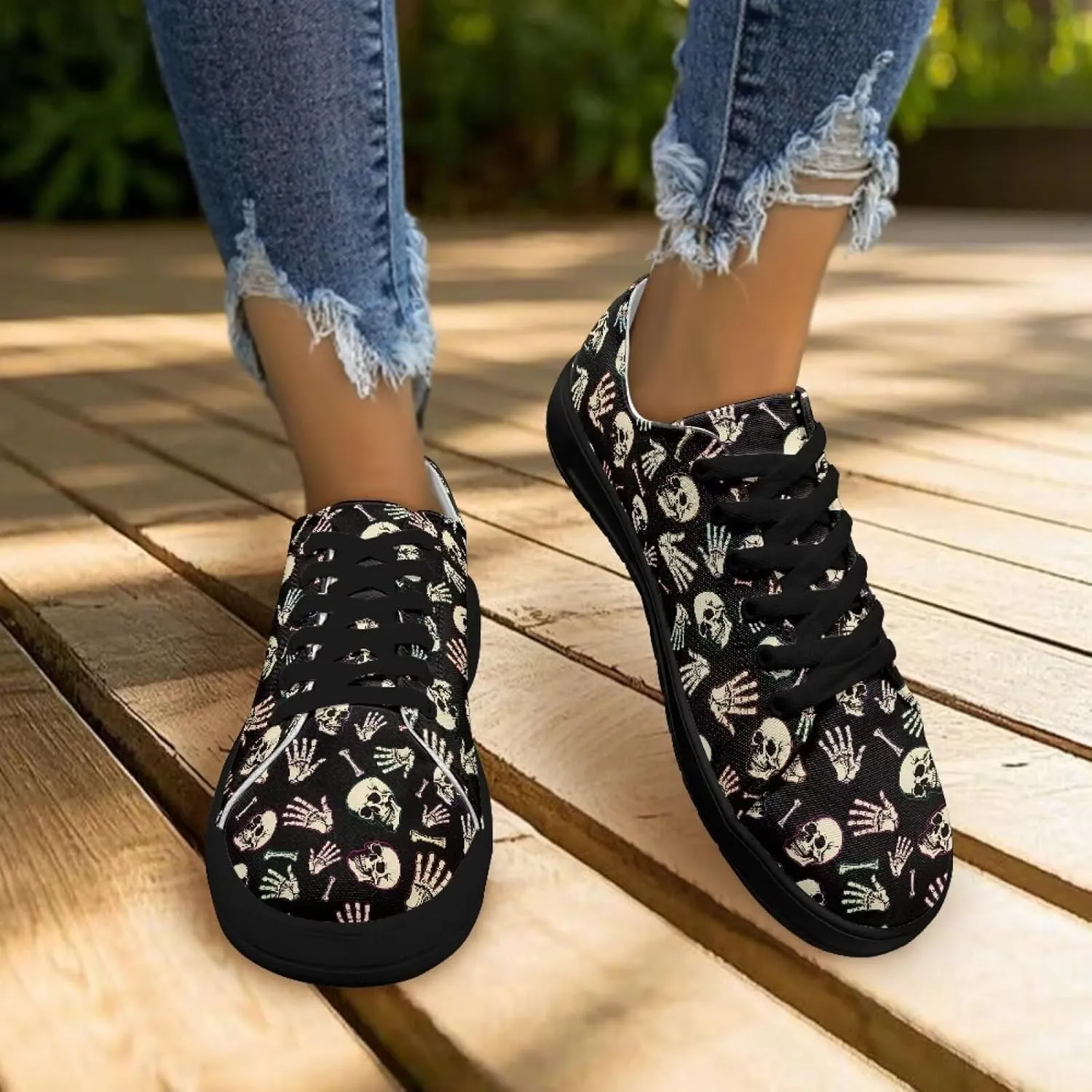 Women Classic Fashion Sneakers Lace Up Low Top Canvas Casual Sneakers Lightweight Breathable Comfort Wide Toe Shoes