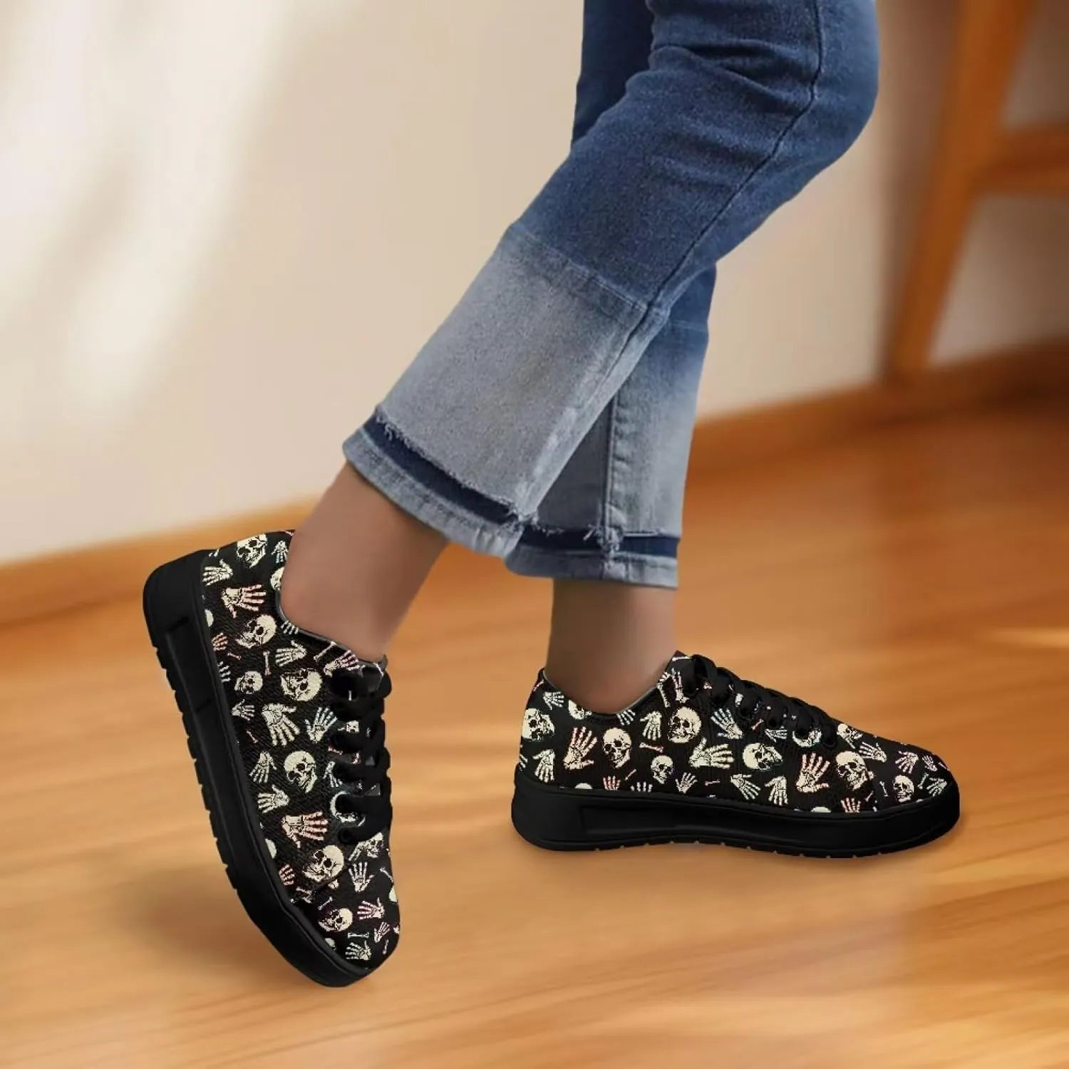 Women Classic Fashion Sneakers Lace Up Low Top Canvas Casual Sneakers Lightweight Breathable Comfort Wide Toe Shoes