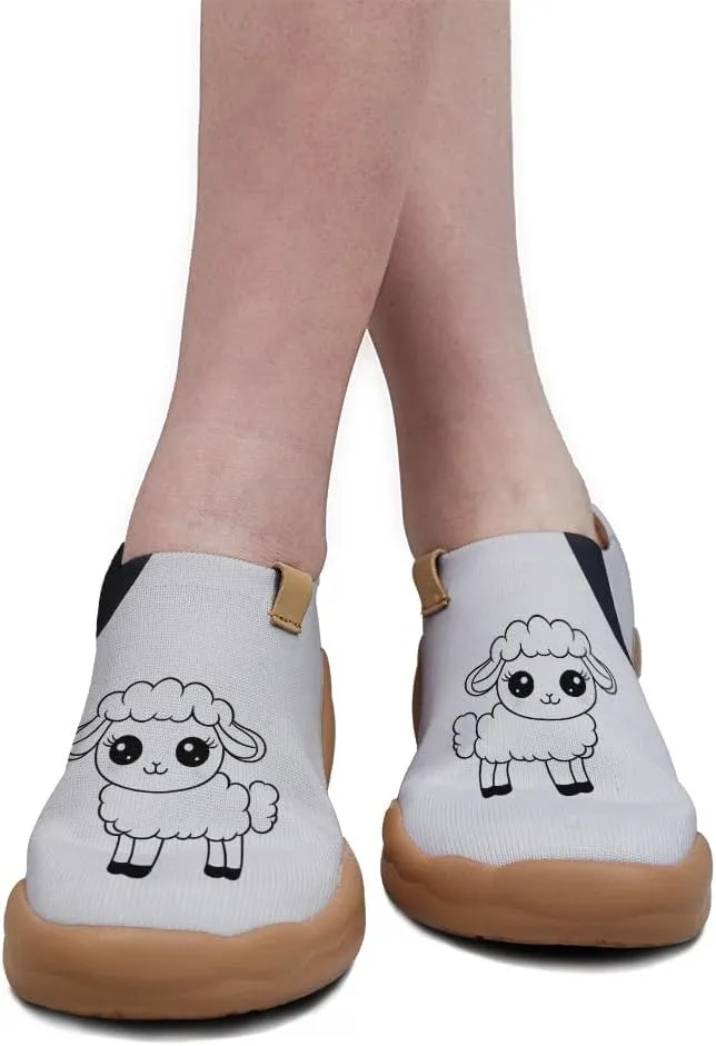Women's Art Knit Breathable Slip-On Sneakers Fashion Daily Travel Shoes Comfortable Casual Loafers