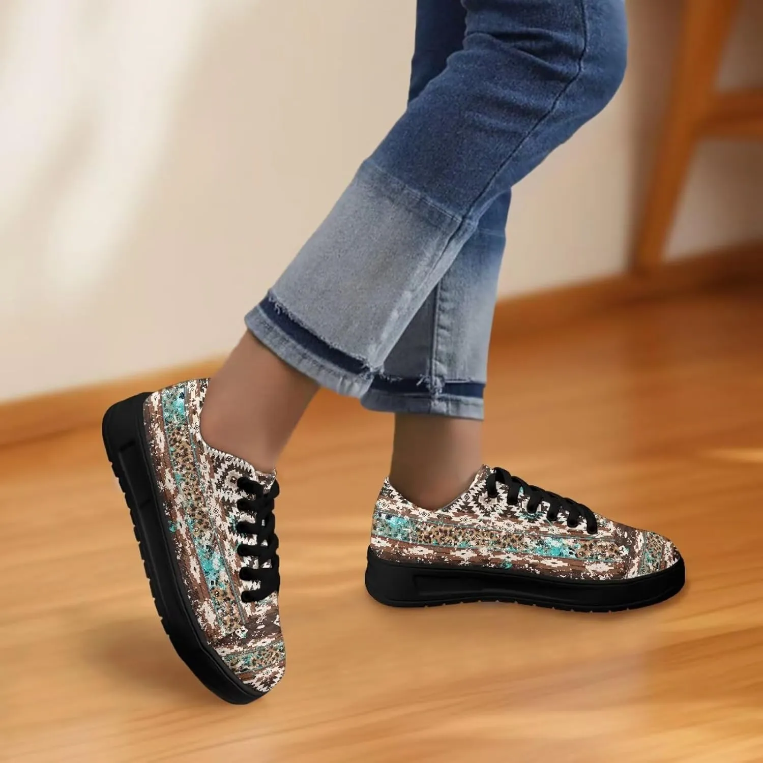 Women's Casual Canvas Sneakers Comfortable Low Top Walking Shoes Classic Lightweight Tennis Shoes Fashion Sneakers