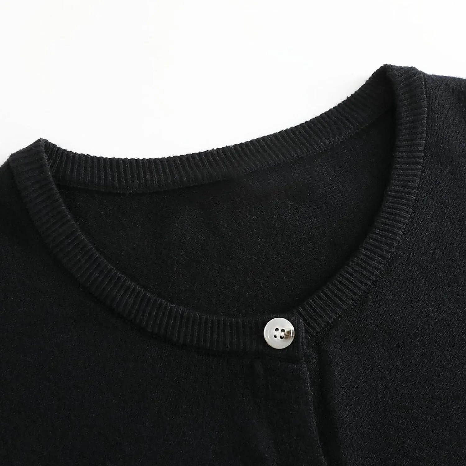 Women's Long Sleeve V-Neck Knit Cardigans Open Front Trendy Outwear Button up Lightweight Casual Sweater