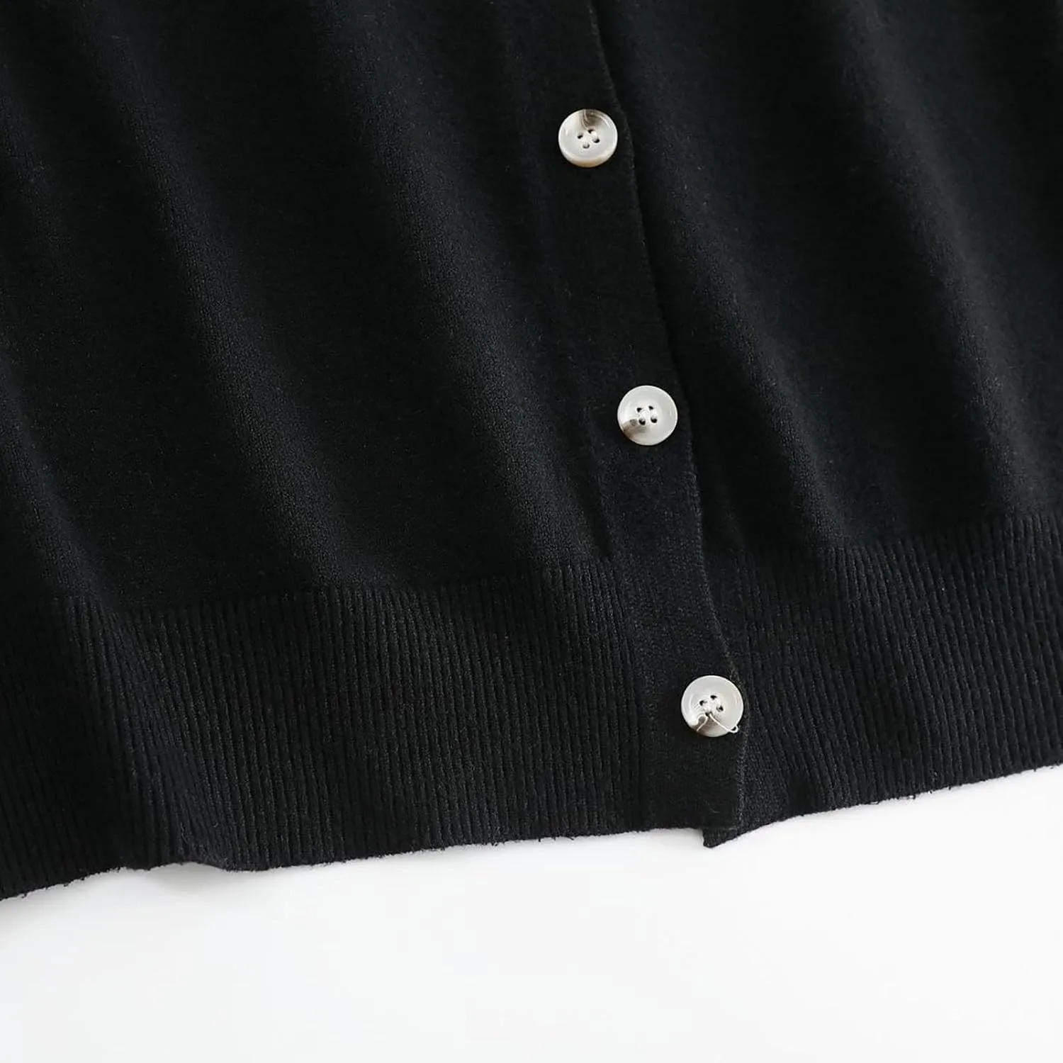 Women's Long Sleeve V-Neck Knit Cardigans Open Front Trendy Outwear Button up Lightweight Casual Sweater